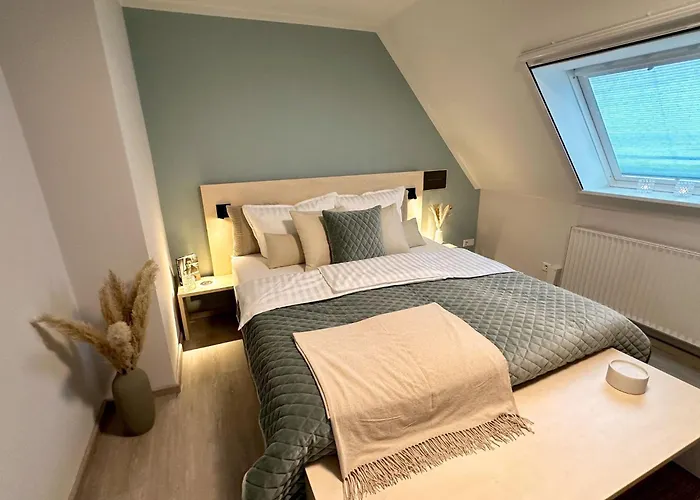 Daire Zirchow, No 1 Zirchow